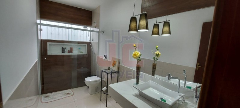 Imagem Casa com 3 Quartos à Venda, em Marilia - Ribeirão Preto Imagem Casa com 3 Quartos à Venda, em Marilia - Ribeirão Preto