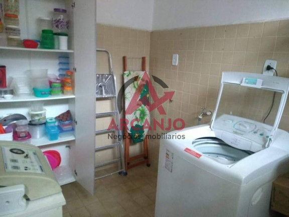 Imagem Casa com 8 Quartos à Venda, 450 m² em Centro - Ubatuba
