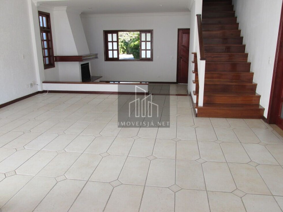 Imagem Casa com 5 Quartos à Venda, 400 m² em Alphaville - Santana De Parnaíba Imagem Casa com 5 Quartos à Venda, 400 m² em Alphaville - Santana De Parnaíba