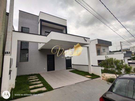 Casa com 3 Quartos à Venda, 167 m² em Morada Dos Nobres - Taubaté