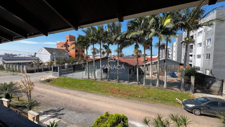 Imagem Sobrado com 7 Quartos à Venda, 300 m² em São Cristóvão - Barra Velha Imagem Sobrado com 7 Quartos à Venda, 300 m² em São Cristóvão - Barra Velha
