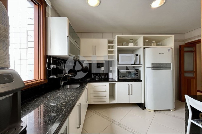 Imagem Apartamento com 3 Quartos à Venda, 109 m² em Passo Da Areia - Porto Alegre Imagem Apartamento com 3 Quartos à Venda, 109 m² em Passo Da Areia - Porto Alegre