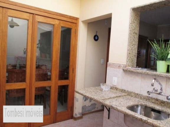 Imagem Casa com 3 Quartos à Venda, 187 m² em Sarandi - Porto Alegre Imagem Casa com 3 Quartos à Venda, 187 m² em Sarandi - Porto Alegre