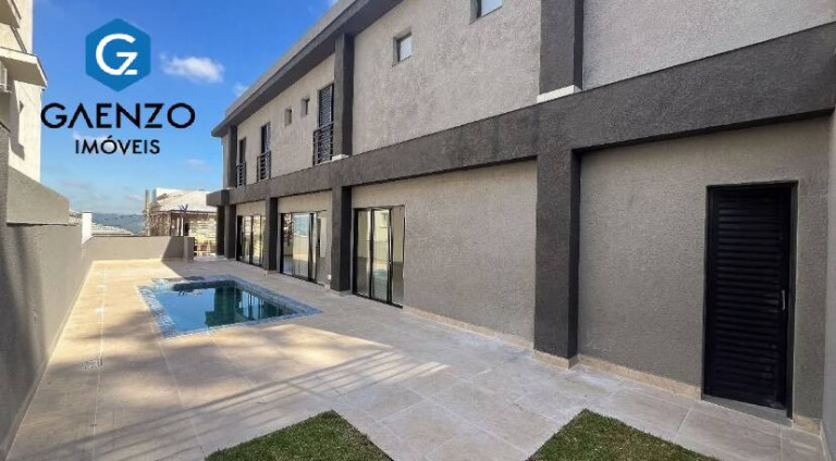 Imagem Casa de Condomínio com 4 Quartos à Venda, 280 m² em Condomínio Centro Comercial Alphaville - Barueri Imagem Casa de Condomínio com 4 Quartos à Venda, 280 m² em Condomínio Centro Comercial Alphaville - Barueri