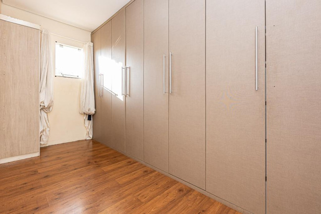 Imagem Casa com 4 Quartos à Venda, 440 m² em Augusta - Curitiba