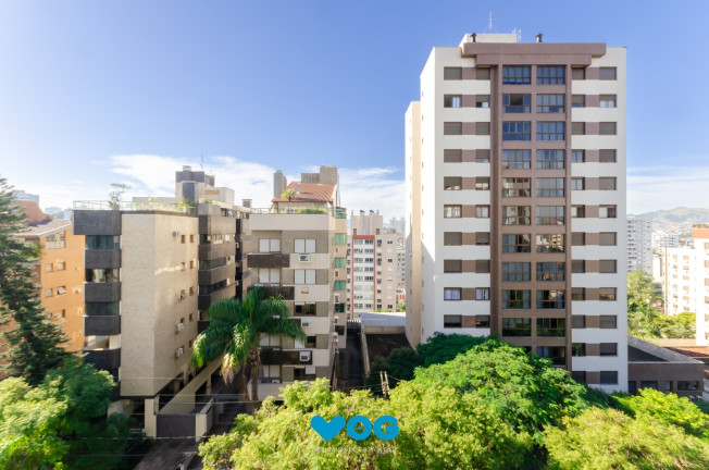 Imagem Imóvel com 3 Quartos à Venda, 125 m² em Petrópolis - Porto Alegre Imagem Imóvel com 3 Quartos à Venda, 125 m² em Petrópolis - Porto Alegre