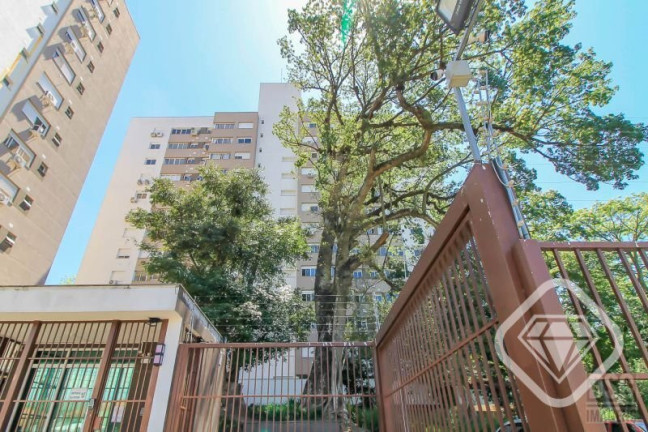 Imagem Apartamento com 2 Quartos à Venda, 63 m² em Teresópolis - Porto Alegre Imagem Apartamento com 2 Quartos à Venda, 63 m² em Teresópolis - Porto Alegre