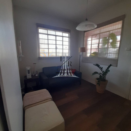 Imagem Casa com 3 Quartos à Venda, 200 m² em Itatiba Imagem Casa com 3 Quartos à Venda, 200 m² em Itatiba