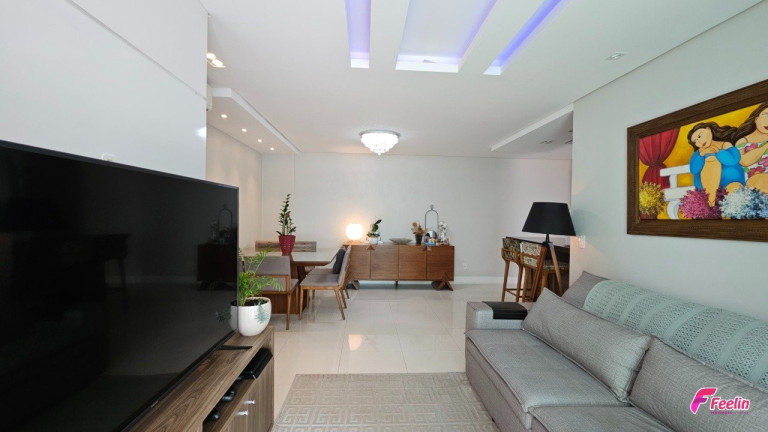 Imagem Apartamento com 3 Quartos à Venda, 132 m² em Balneário - Florianópolis Imagem Apartamento com 3 Quartos à Venda, 132 m² em Balneário - Florianópolis