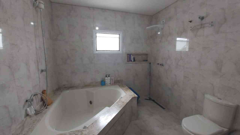 Imagem Casa com 4 Quartos à Venda ou Locação, 400 m² em Aruã - Brisas Ii - Mogi Das Cruzes Imagem Casa com 4 Quartos à Venda ou Locação, 400 m² em Aruã - Brisas Ii - Mogi Das Cruzes