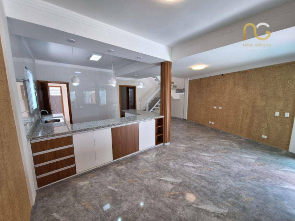 Imagem Sobrado com 4 Quartos à Venda, 240 m² em Balneário Flórida - Praia Grande Imagem Sobrado com 4 Quartos à Venda, 240 m² em Balneário Flórida - Praia Grande