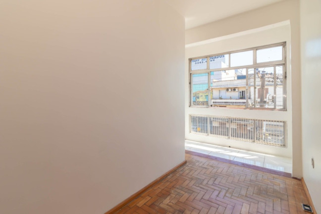 Imagem Apartamento com 2 Quartos à Venda, 94 m² em São João - Porto Alegre Imagem Apartamento com 2 Quartos à Venda, 94 m² em São João - Porto Alegre
