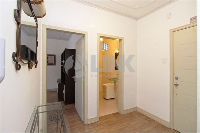 Imagem Apartamento com 3 Quartos à Venda, 105 m² em Rio Branco - Porto Alegre Imagem Apartamento com 3 Quartos à Venda, 105 m² em Rio Branco - Porto Alegre