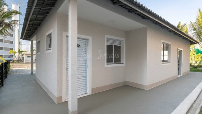 Imagem Apartamento com 2 Quartos à Venda, 43 m² em Santa Cruz - Rio De Janeiro