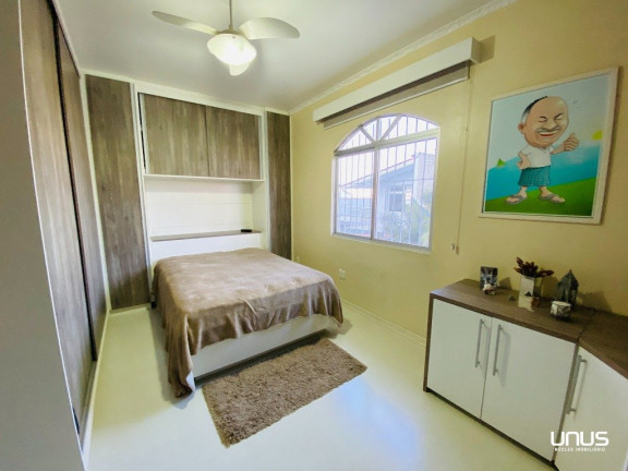 Imagem Casa com 3 Quartos à Venda, 360 m² em Barreiros - São José