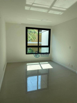 Imagem Apartamento com 3 Quartos à Venda, 121 m² em Charitas - Niterói