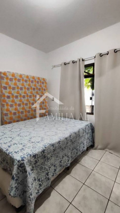 Imagem Casa com 2 Quartos à Venda, 574 m² em Espinheiros - Joinville Imagem Casa com 2 Quartos à Venda, 574 m² em Espinheiros - Joinville
