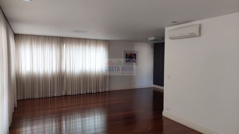 Imagem Apartamento com 3 Quartos à Venda, 166 m² Imagem Apartamento com 3 Quartos à Venda, 166 m²