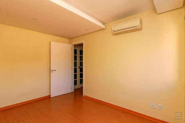 Imagem Apartamento com 2 Quartos à Venda, 55 m² em Guarujá - Porto Alegre Imagem Apartamento com 2 Quartos à Venda, 55 m² em Guarujá - Porto Alegre