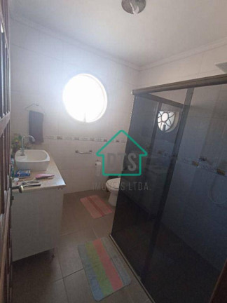 Imagem Casa com 5 Quartos para Alugar, 400 m² em Centro - Carapicuíba