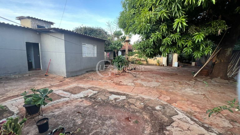 Imagem Casa com 4 Quartos à Venda, 300 m² em Monte Castelo - Campo Grande Imagem Casa com 4 Quartos à Venda, 300 m² em Monte Castelo - Campo Grande