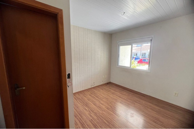 Imagem Casa com 3 Quartos à Venda, em Aberta Dos Morros - Porto Alegre Imagem Casa com 3 Quartos à Venda, em Aberta Dos Morros - Porto Alegre