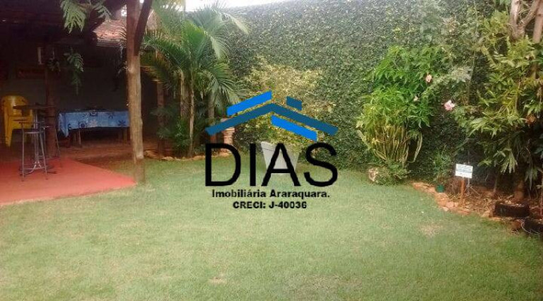 Imagem Casa com 3 Quartos à Venda, 160 m² em Jardim Roberto Selmi Dei - Araraquara Imagem Casa com 3 Quartos à Venda, 160 m² em Jardim Roberto Selmi Dei - Araraquara