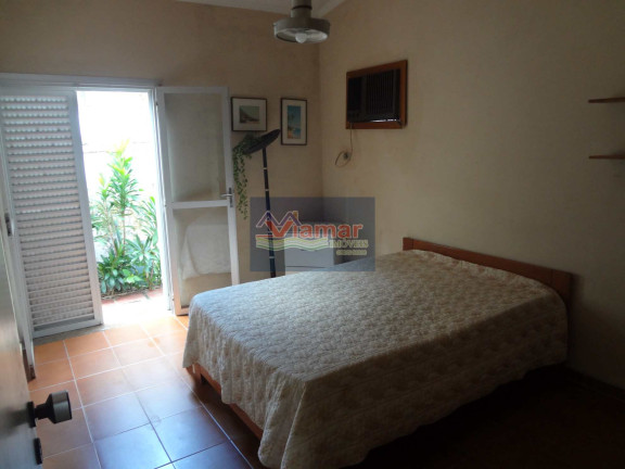 Imagem Casa com 4 Quartos para Temporada, 180 m² em Enseada - Guarujá Imagem Casa com 4 Quartos para Temporada, 180 m² em Enseada - Guarujá