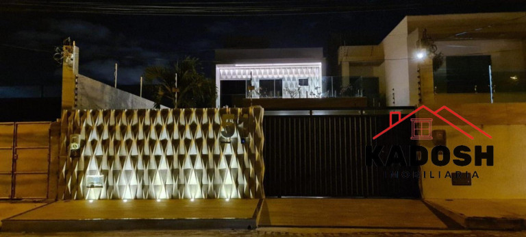 Imagem Casa com 3 Quartos à Venda, 350 m² em Sim - Feira De Santana Imagem Casa com 3 Quartos à Venda, 350 m² em Sim - Feira De Santana