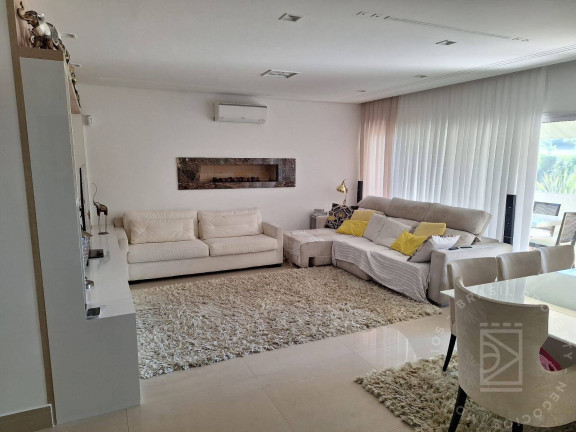 Imagem Sobrado com 4 Quartos à Venda, 420 m² em Jambeiro - Jambeiro Imagem Sobrado com 4 Quartos à Venda, 420 m² em Jambeiro - Jambeiro