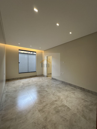 Imagem Casa com 3 Quartos à Venda, 210 m² em Parque Amazônia - Goiânia Imagem Casa com 3 Quartos à Venda, 210 m² em Parque Amazônia - Goiânia