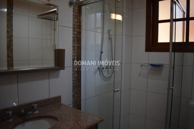 Imagem Casa com 4 Quartos à Venda, 170 m² em Região Da Vila Inglesa - Campos Do Jordão Imagem Casa com 4 Quartos à Venda, 170 m² em Região Da Vila Inglesa - Campos Do Jordão