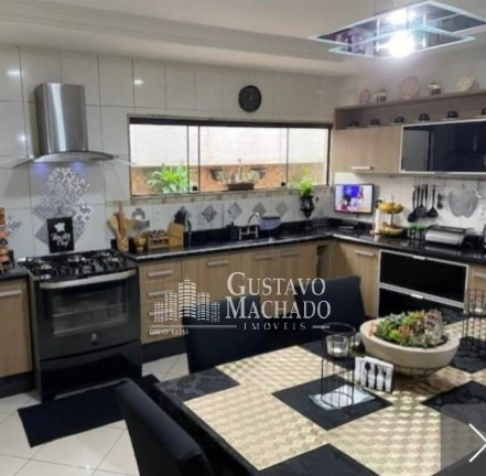 Imagem Casa com 3 Quartos à Venda, 190 m² em Vale Da Colina - Volta Redonda Imagem Casa com 3 Quartos à Venda, 190 m² em Vale Da Colina - Volta Redonda