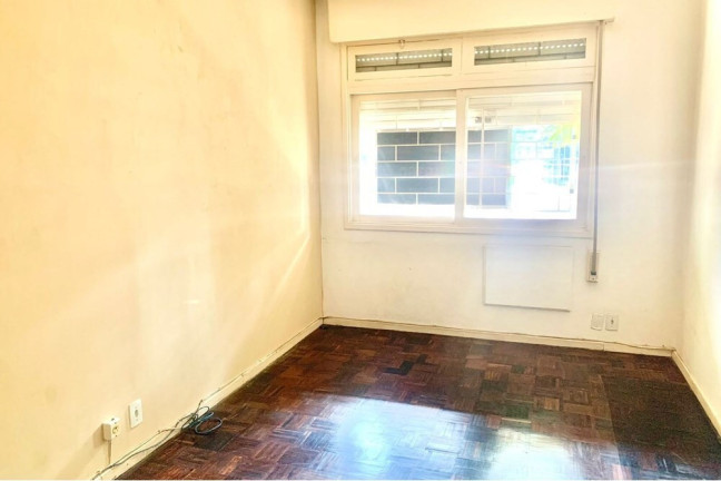 Imagem Imóvel com 2 Quartos à Venda, 73 m² em Auxiliadora - Porto Alegre Imagem Imóvel com 2 Quartos à Venda, 73 m² em Auxiliadora - Porto Alegre