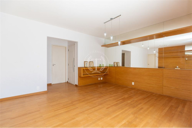 Imagem Apartamento com 3 Quartos à Venda, 115 m² em São Paulo Imagem Apartamento com 3 Quartos à Venda, 115 m² em São Paulo