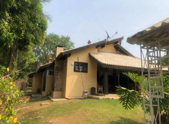 Imagem Chácara com 4 Quartos à Venda, 5.000 m² em Chapada Dos Guimarães Imagem Chácara com 4 Quartos à Venda, 5.000 m² em Chapada Dos Guimarães