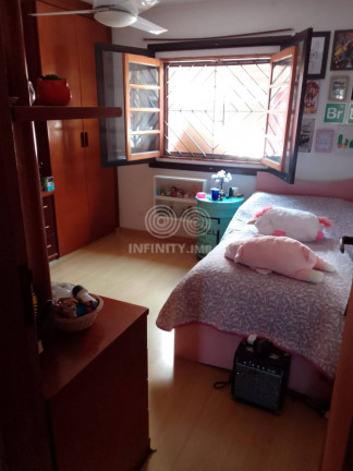 Imagem Casa com 5 Quartos à Venda, 190 m² em Vila Diva - Carapicuíba Imagem Casa com 5 Quartos à Venda, 190 m² em Vila Diva - Carapicuíba