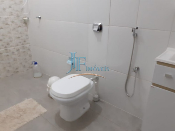 Imagem Imóvel com 4 Quartos à Venda, 105.000 m² em Centro - Cajuru Imagem Imóvel com 4 Quartos à Venda, 105.000 m² em Centro - Cajuru