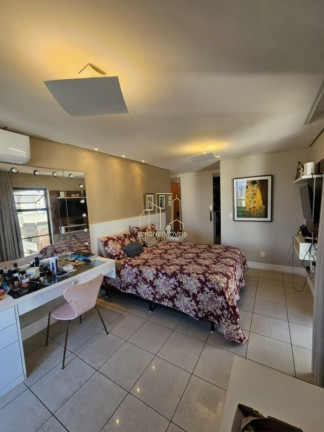 Imagem Imóvel com 4 Quartos à Venda, 205 m² em Pituba - Salvador Imagem Imóvel com 4 Quartos à Venda, 205 m² em Pituba - Salvador