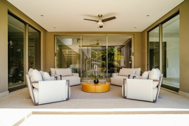Imagem Casa com 5 Quartos à Venda, 1.180 m² em Alphaville - Santana De Parnaíba Imagem Casa com 5 Quartos à Venda, 1.180 m² em Alphaville - Santana De Parnaíba