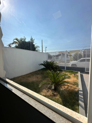 Imagem Casa com 3 Quartos à Venda, 360 m² em Santa Cruz - Cuiabá Imagem Casa com 3 Quartos à Venda, 360 m² em Santa Cruz - Cuiabá