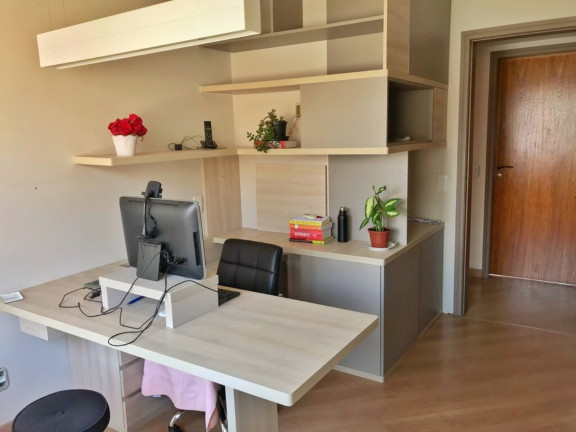 Imagem Apartamento com 3 Quartos à Venda, 170 m² em Moinhos De Vento - Porto Alegre