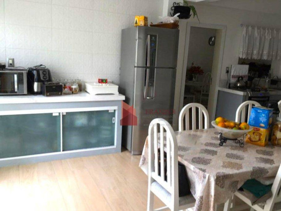 Imagem Casa com 3 Quartos à Venda, 292 m² em Dom Bosco - Itajaí Imagem Casa com 3 Quartos à Venda, 292 m² em Dom Bosco - Itajaí
