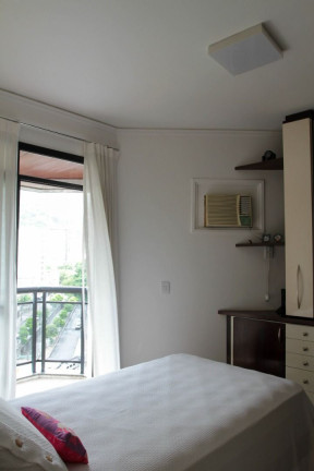 Imagem Imóvel com 3 Quartos à Venda, em Tijuca - Rio De Janeiro Imagem Imóvel com 3 Quartos à Venda, em Tijuca - Rio De Janeiro