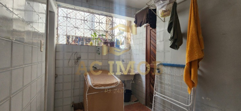 Imagem Imóvel com 2 Quartos à Venda, 75 m² em Rio Vermelho - Salvador Imagem Imóvel com 2 Quartos à Venda, 75 m² em Rio Vermelho - Salvador