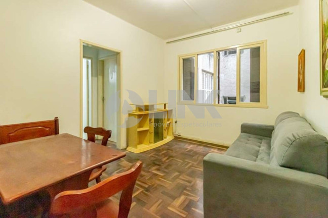 Apartamento com 1 Quarto à Venda, 49 m² em Petrópolis - Porto Alegre