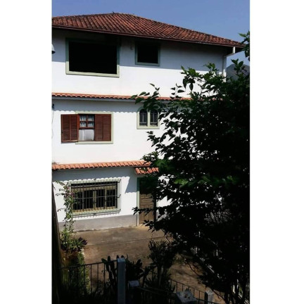 Imagem Casa com 3 Quartos à Venda, em Braunes - Nova Friburgo Imagem Casa com 3 Quartos à Venda, em Braunes - Nova Friburgo