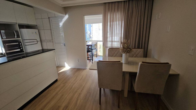 Imagem Apartamento com 3 Quartos à Venda, 87 m² em Barra Sul - Balneário Camboriú Imagem Apartamento com 3 Quartos à Venda, 87 m² em Barra Sul - Balneário Camboriú