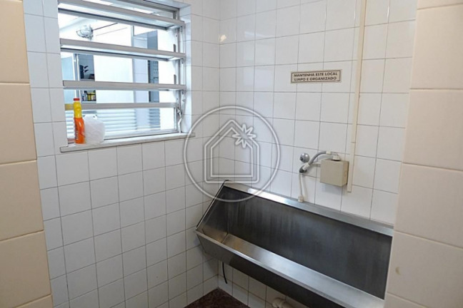Imagem Casa com 7 Quartos à Venda, 282 m² em Botafogo - Rio De Janeiro Imagem Casa com 7 Quartos à Venda, 282 m² em Botafogo - Rio De Janeiro