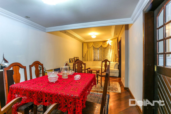 Imagem Sobrado com 4 Quartos à Venda, 221 m² em Jardim Das Américas - Curitiba Imagem Sobrado com 4 Quartos à Venda, 221 m² em Jardim Das Américas - Curitiba